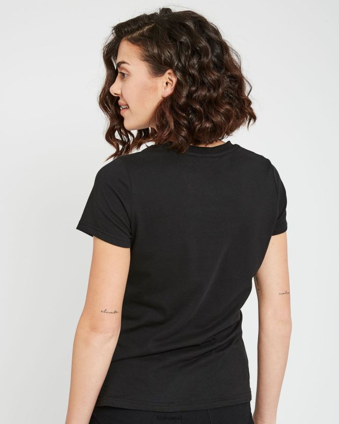 تي شيرت volara ذو شارة للسيدات باللون الأسود من Fila BX00H42950 أسود FILA